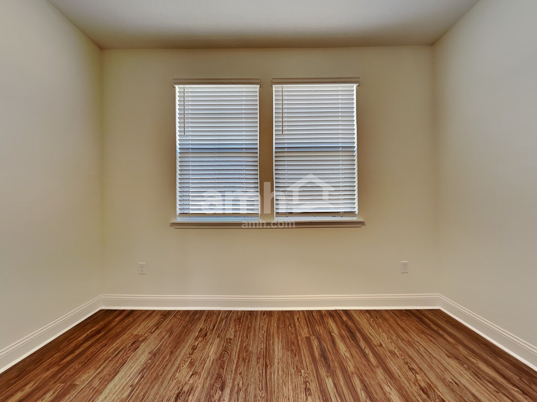 Building Photo - 106 Olivewood Pl