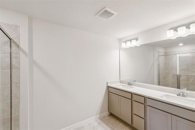 Building Photo - 675 Belgrove St