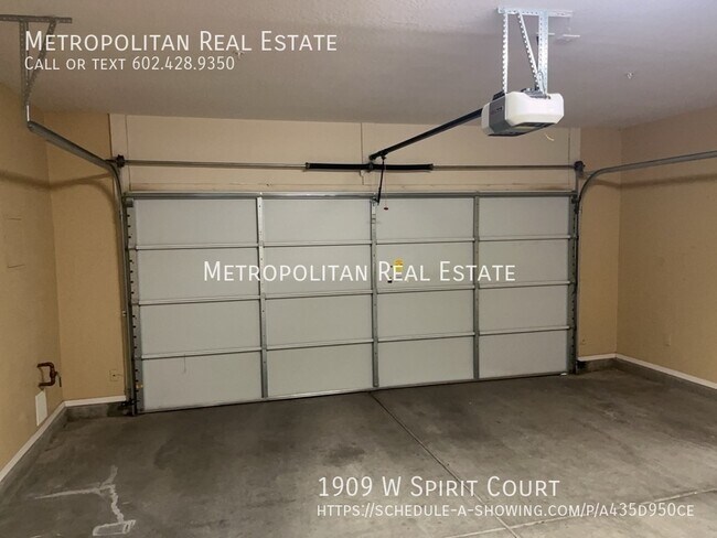 Building Photo - 1909 W Spirit Ct