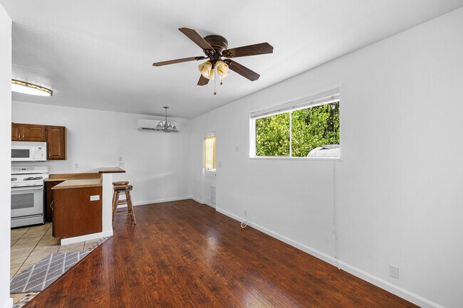 Building Photo - 10202 Mount Gleason Ave