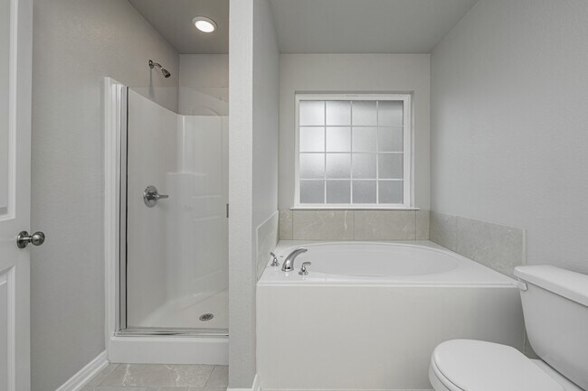 Building Photo - 8311 Stonehollow