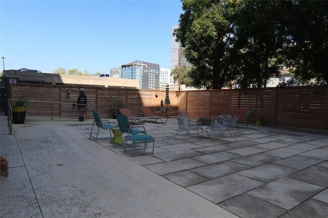 Building Photo - 1800 Lavaca St