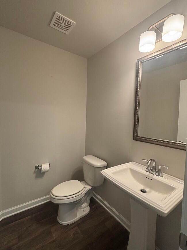 Building Photo - 1848 Lacebark Dr
