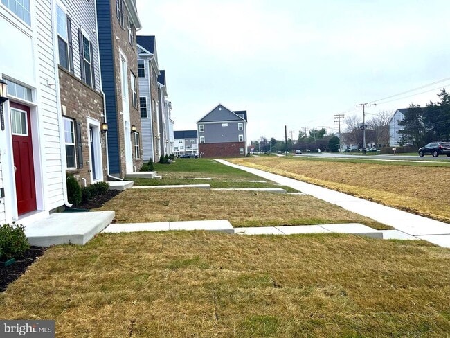 Building Photo - 7618 Johnnycake Rd