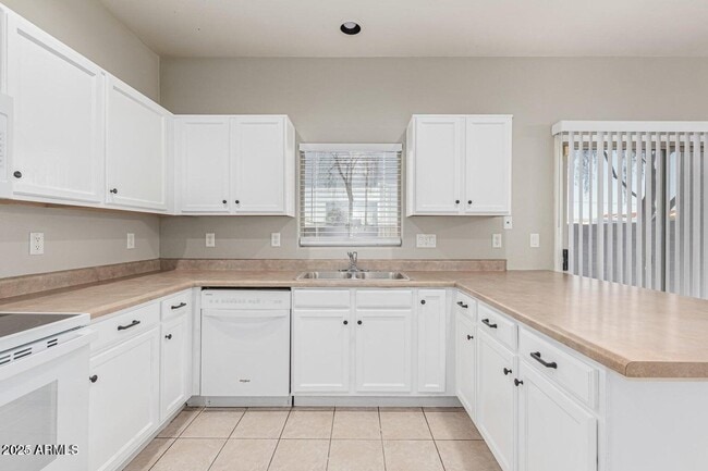Building Photo - 22223 N 29th Dr