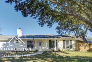 Building Photo - 8042 Nova Ct