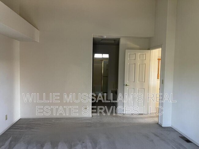 Building Photo - 1011 Snowgoose Ln