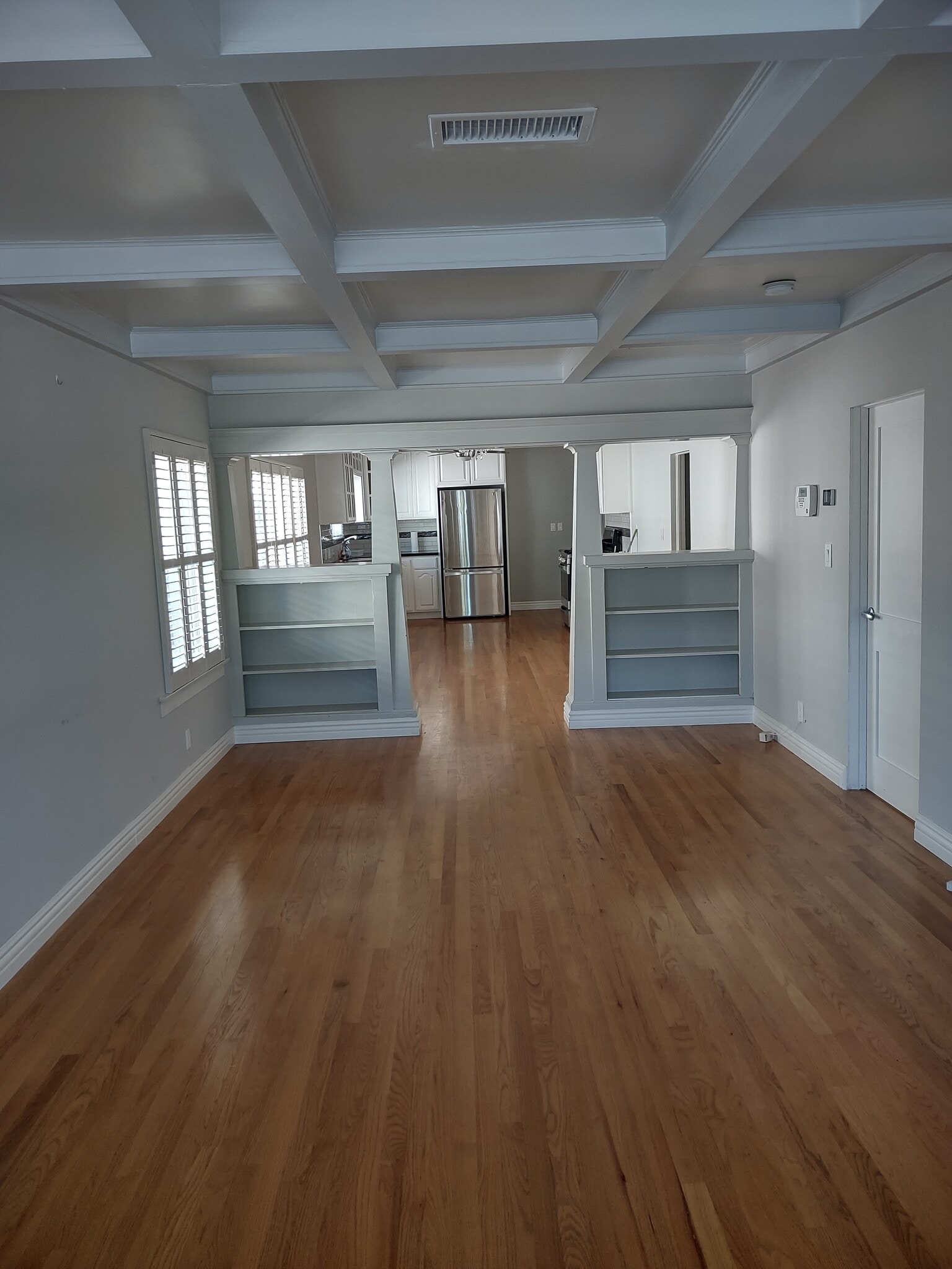 Building Photo - 558 Brooks Ave