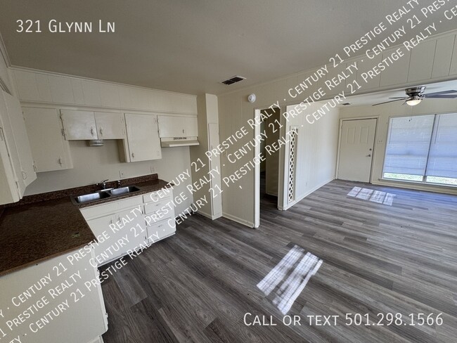 Building Photo - 321 Glynn Ln