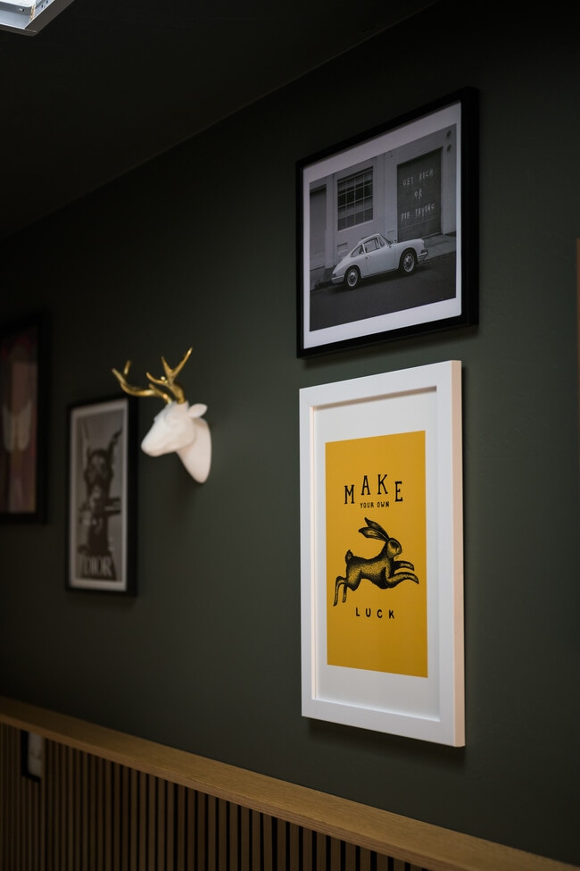 Building Photo - 2237 Lockwood Dr