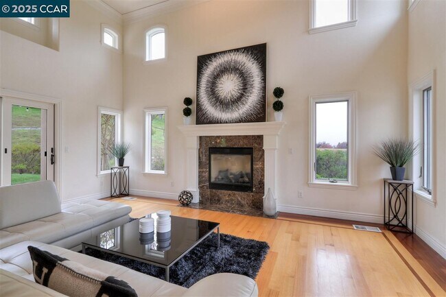 Building Photo - 2851 Spring Creek Ln