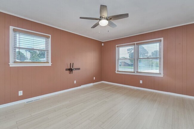 Building Photo - 2484 Jasper Ct