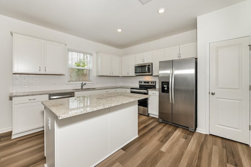 Building Photo - 3114 Whitman Ct