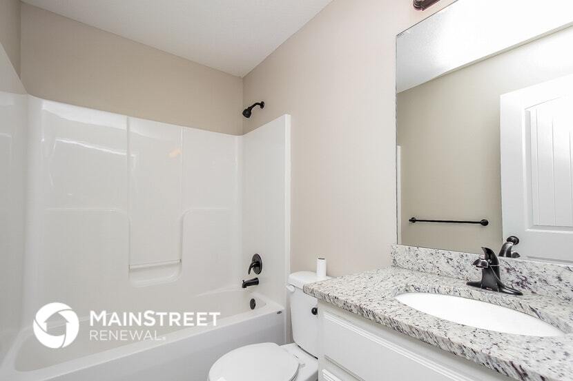 Building Photo - 407 192nd St