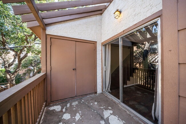 Building Photo - 4107 Medical Dr