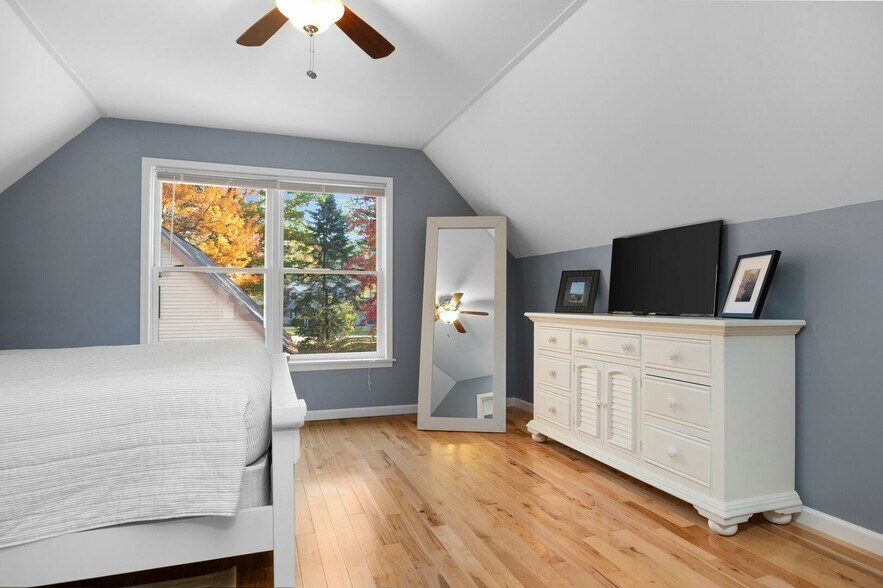 Building Photo - 8015 Aarwood Trl NW