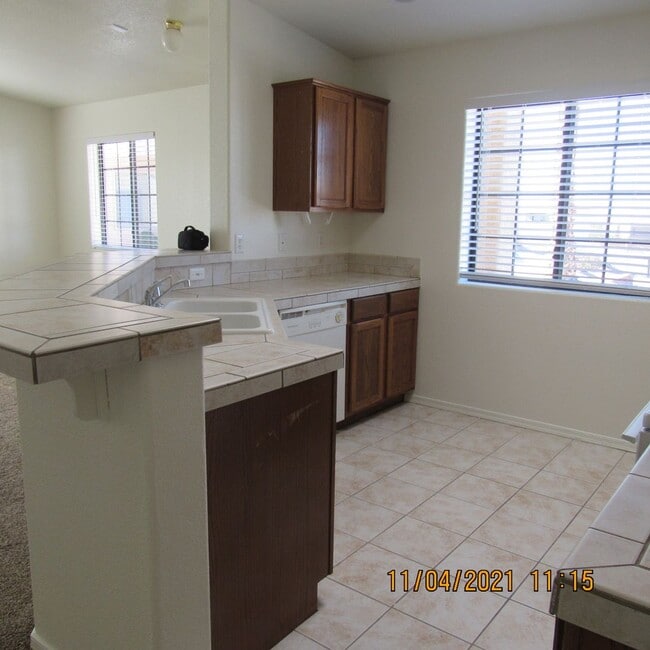 Building Photo - 498 Monaco Ln