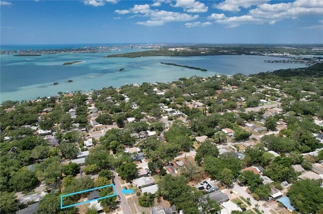 Building Photo - 8086 28th Ave N