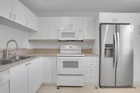 Building Photo - 315 NW 36th Ave