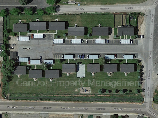 Building Photo - 230 Carol Dr