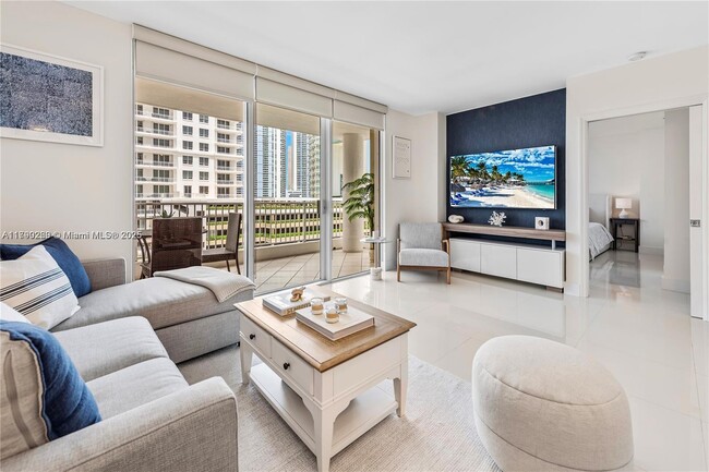 Building Photo - 701 Brickell Key Blvd