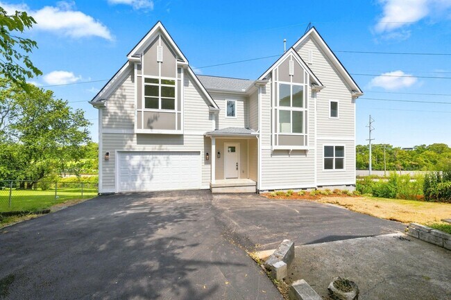 Building Photo - 508 Waycross Dr