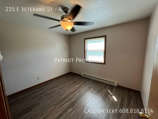 Building Photo - 215 E Veterans St