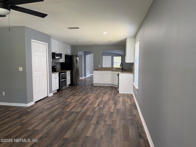 Building Photo - 3886 Pebble Brooke Circle South