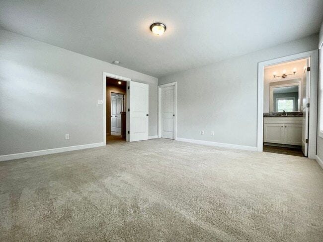 Building Photo - Custom-Built Home in Mill Dam Pointe! Marsh & Water Views! Minutes to Bay Beaches, Pet Friendly, ...