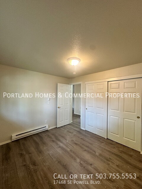 Building Photo - 17468 SE Powell Blvd