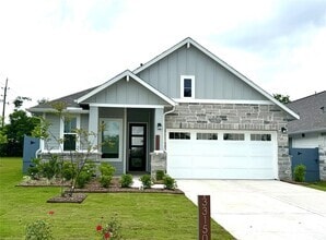 Building Photo - 33150 School Hl Rd