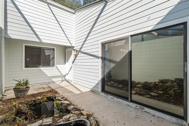 Building Photo - 3057 NW 28th Cir