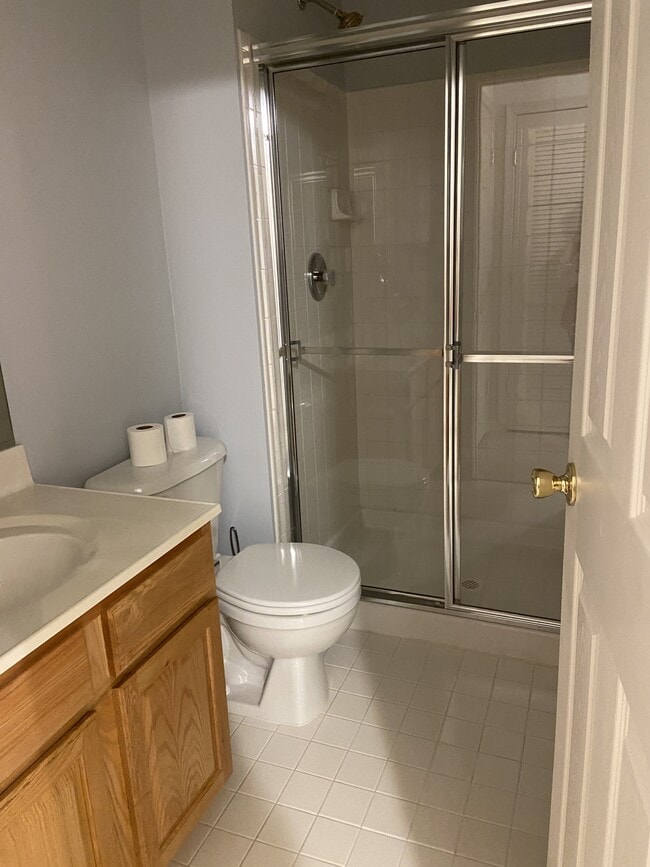 Building Photo - 42710 Cool Breeze Square