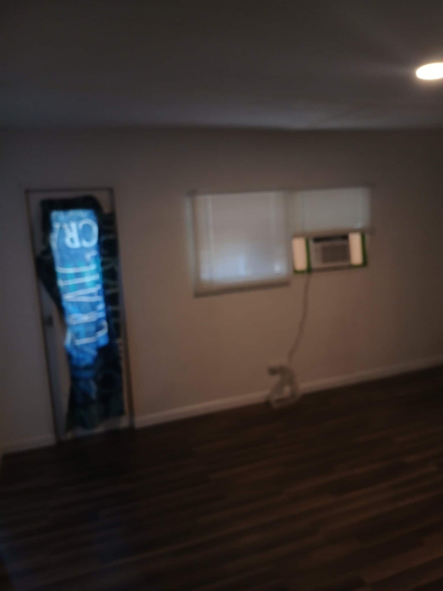Building Photo - 2505 E Bay Dr