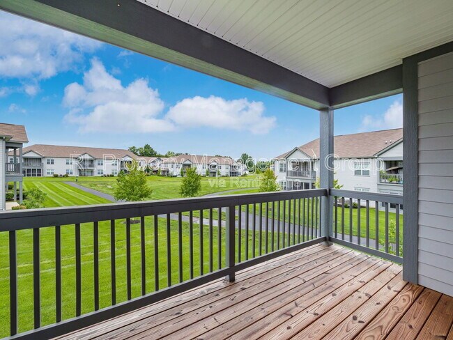 Building Photo - 5861 Yellowfin Ln