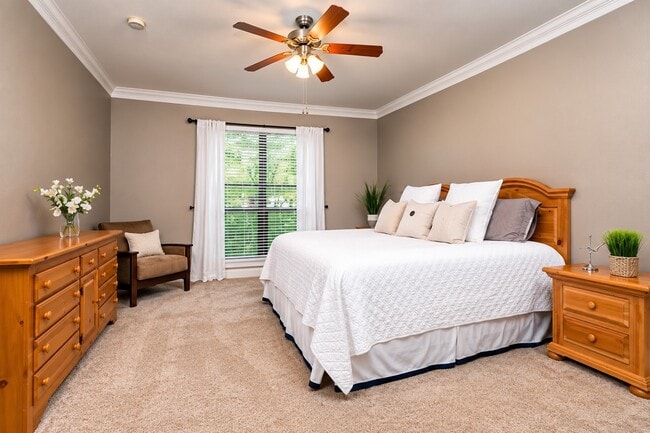 Building Photo - 2299 Lone Star Dr