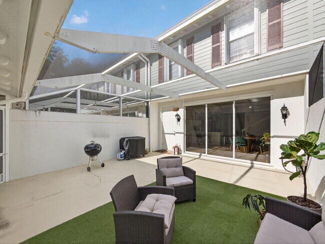 Building Photo - 2785 E Community Dr