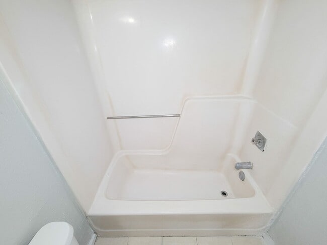 Building Photo - 17706 Glenhagen Ct