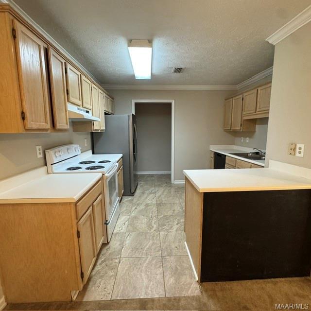 Building Photo - 8301 Grand Oaks Ct