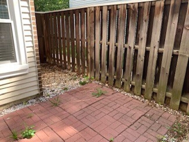 Building Photo - Pembrook Condo in Alexandria