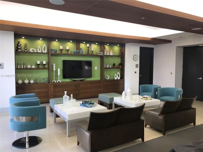 Building Photo - 55 SE 6th St