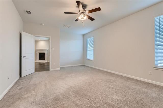 Building Photo - 15952 Hayes Ridge Dr