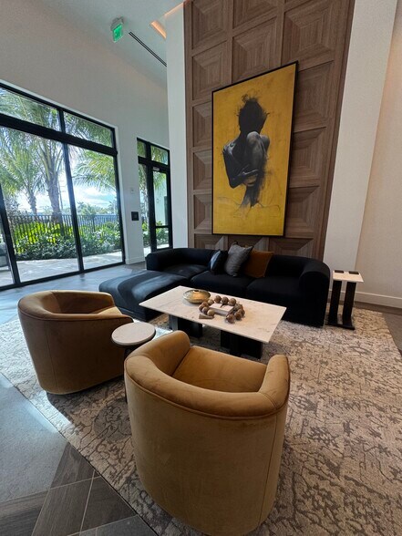 Building Photo - 2460 NE 188th St