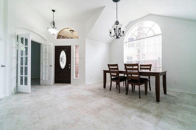Building Photo - 5602 Painted Trail Dr