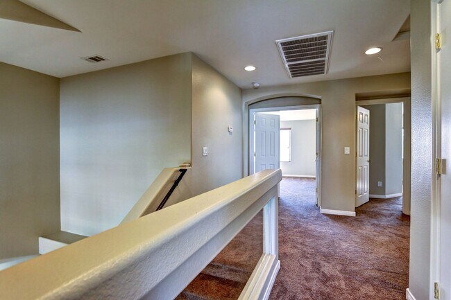 Building Photo - 6733 Lydian Ct