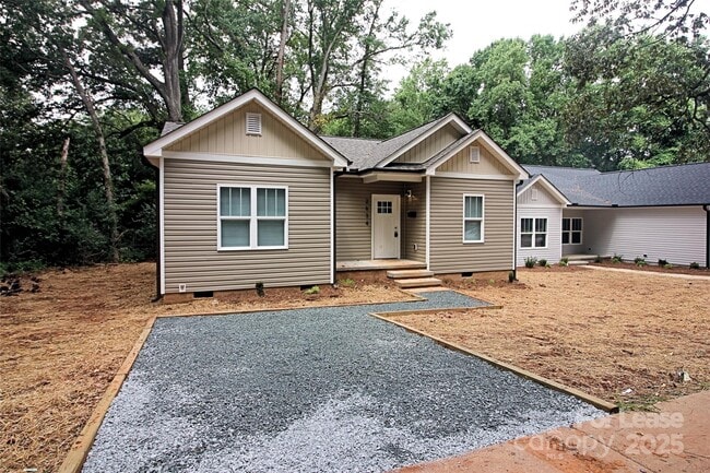 Primary Photo - 2634 Kenhill Dr
