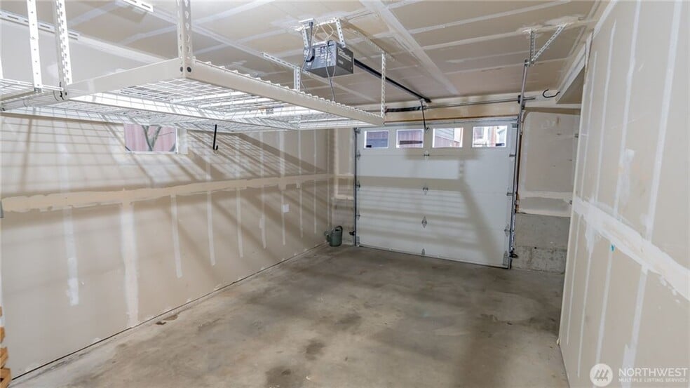 Garage - 480 N 130th St