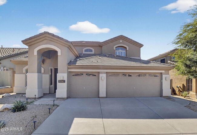 Building Photo - 10587 E Sheena Dr