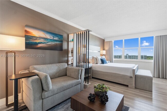 Building Photo - 2501 S Ocean Dr