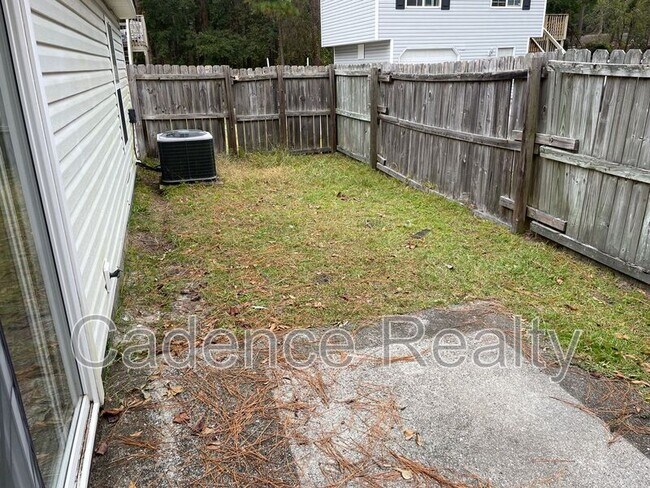 Building Photo - 404 Beasley Rd